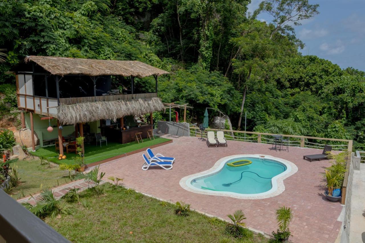Auguste Holiday Residence Anse Etoile Luaran gambar