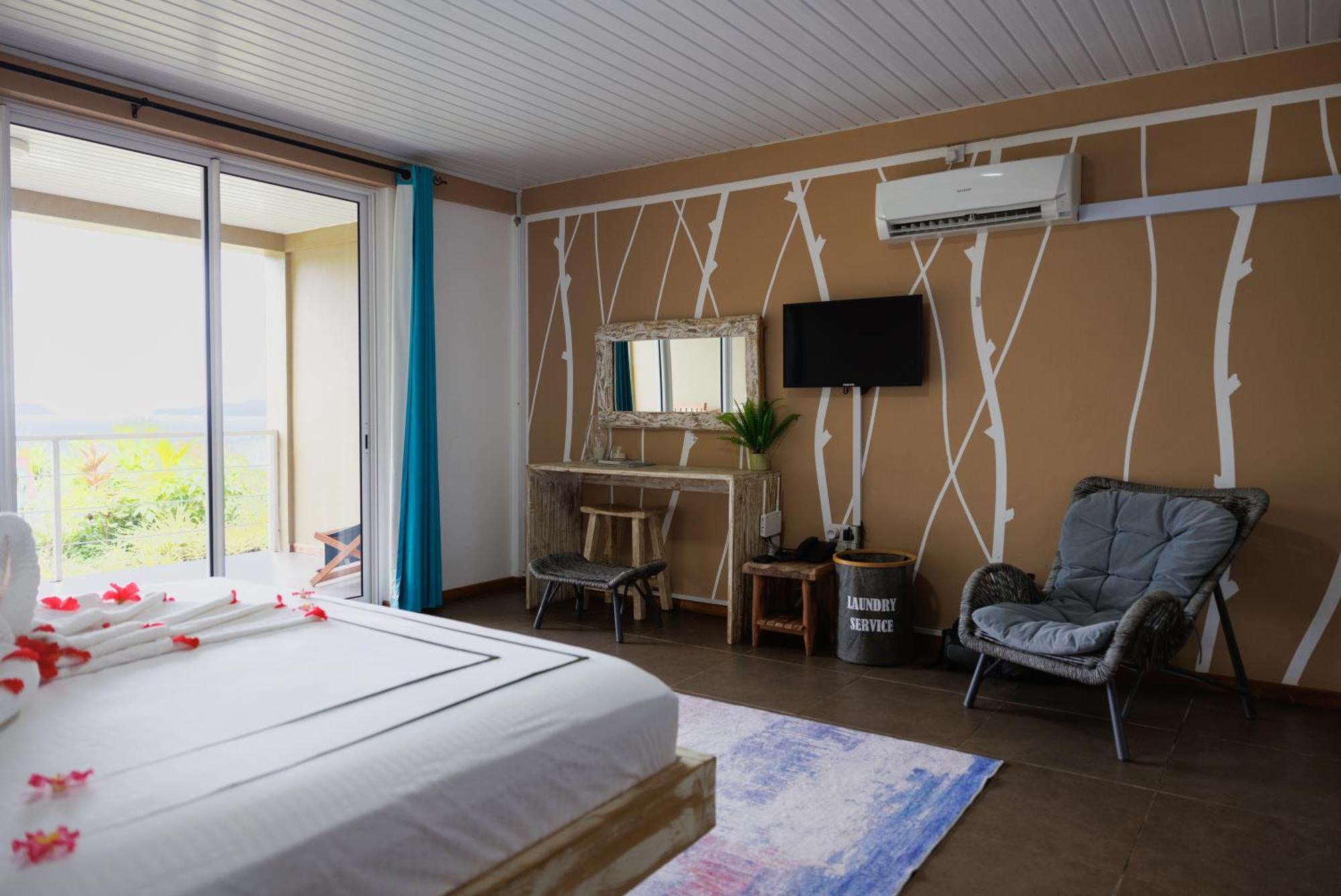 Auguste Holiday Residence Anse Etoile Luaran gambar