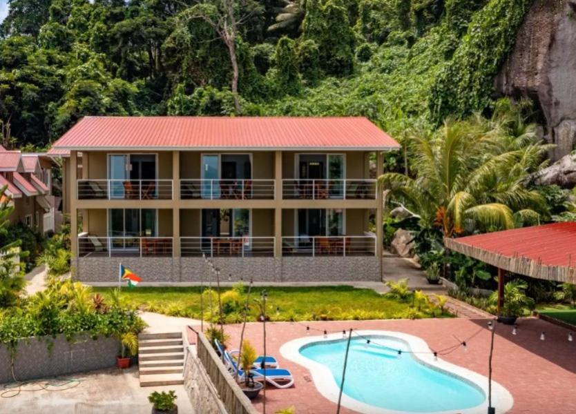 Auguste Holiday Residence Anse Etoile Luaran gambar